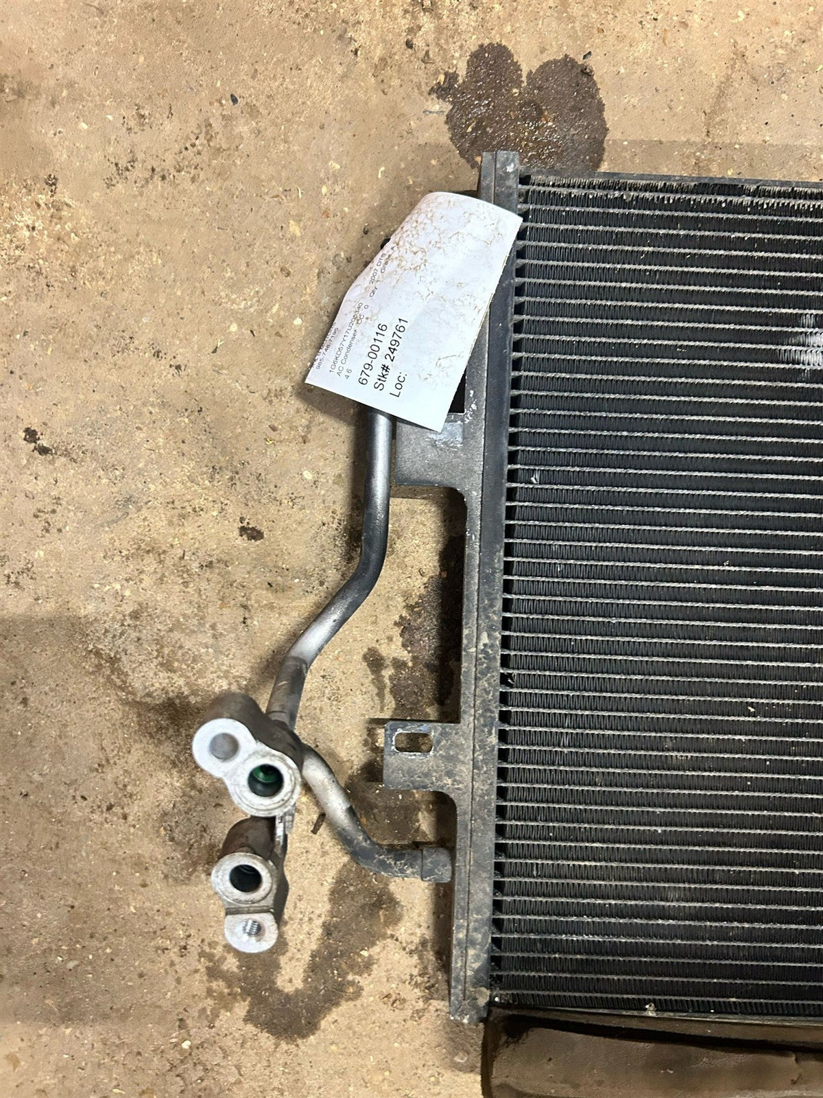 AC Condenser from a 2007 Cadillac, photo 4