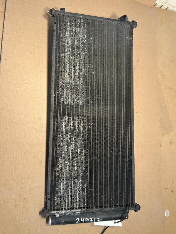 AC Condenser from a 2007 Honda Fit, photo 2