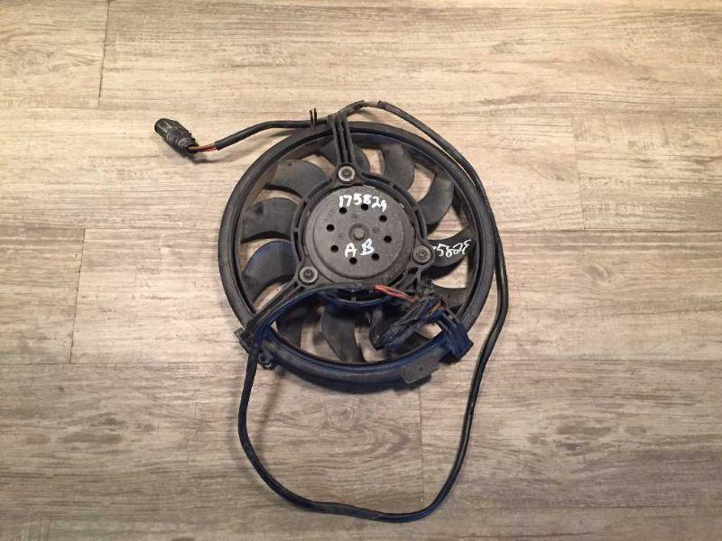 AC Condenser from a 2002 Volkswagen Passat, photo 1