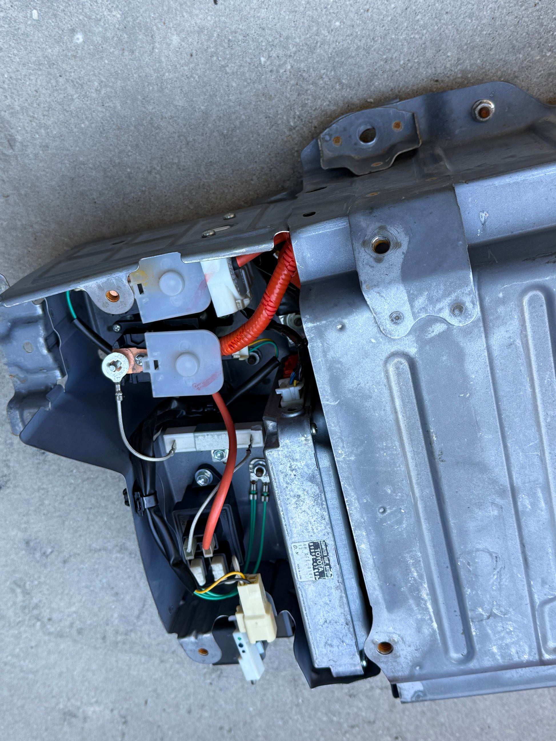 2004 - 2009 OEM TOYOTA PRIUS HYBRID BATTERY ASSEMBLY OEM G9280-47100 - Used - Photo 4
