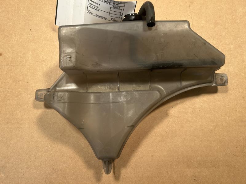 Coolant Reservoir from a 2014 Mazda 3, photo 2
