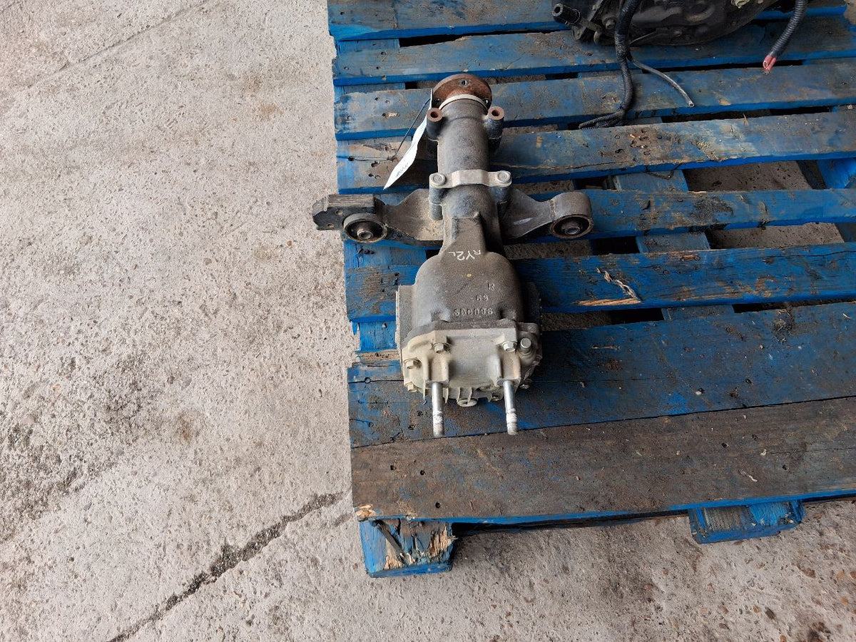 Carrier Assembly from a 2023 Subaru XV Crosstrek, photo 3