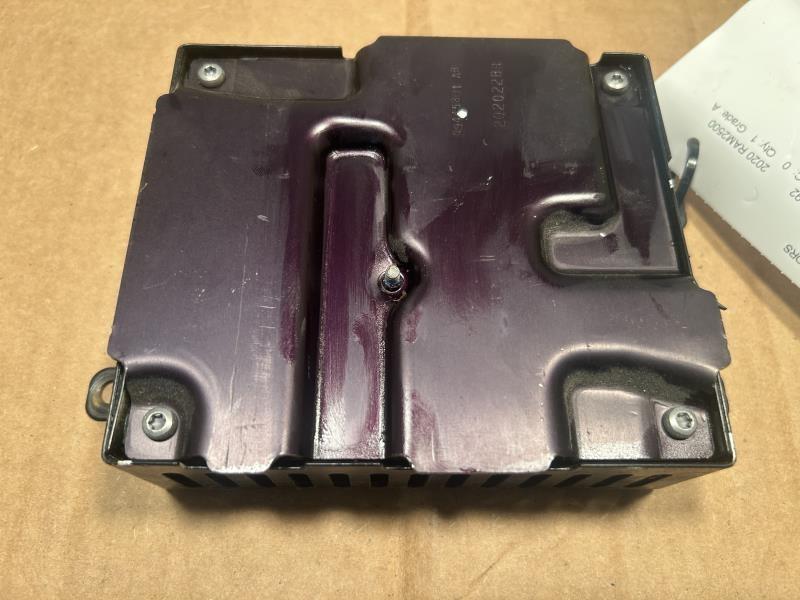 Inverter / Charger from a 2020 Ram 2500, photo 1