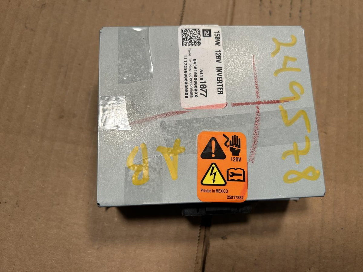 Inverter / Charger from a 2018 GMC Sierra 1500, photo 2