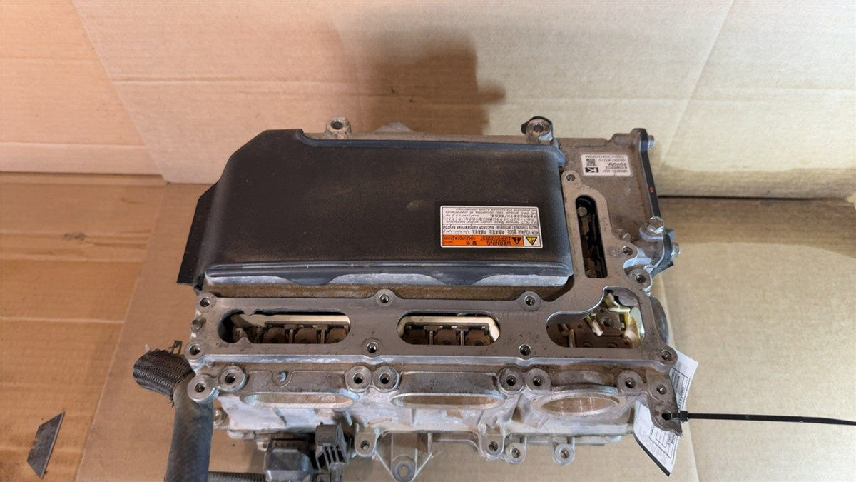 Inverter / Charger from a 2013 Toyota Prius, photo 2
