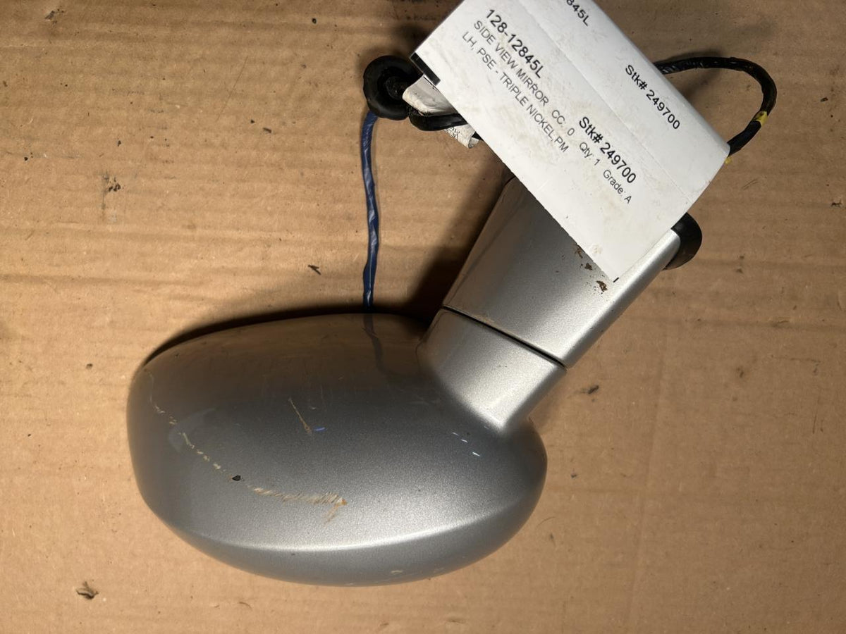 Side View Mirror from a 2020 Dodge Challenger, left side, photo 2