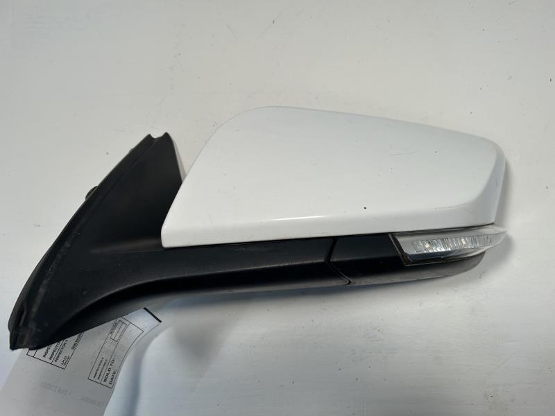 Side View Mirror from a 2017 Chevrolet Impala, left side, photo 1