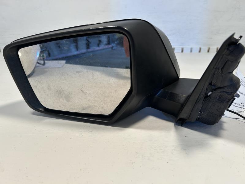 Side View Mirror from a 2017 Chevrolet Impala, left side, photo 2