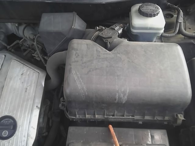 Air Filter Box from a 2002 Lexus RX300, photo 1