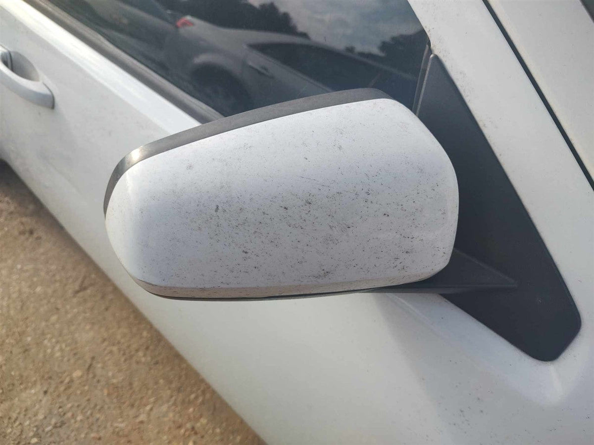 Side View Mirror from a 2013 Dodge Avenger, right side, photo 1