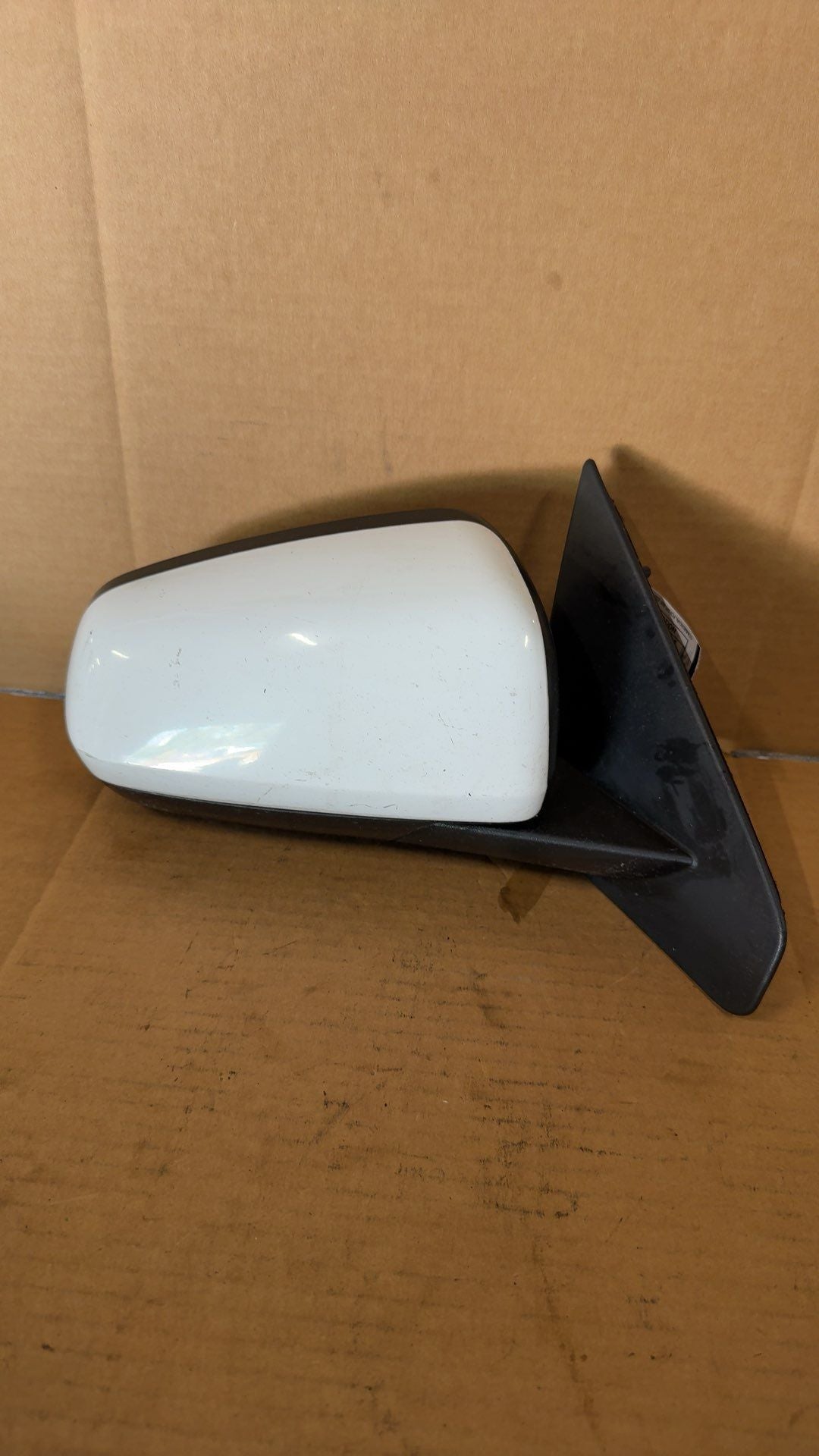 Side View Mirror from a 2013 Dodge Avenger, right side, photo 2