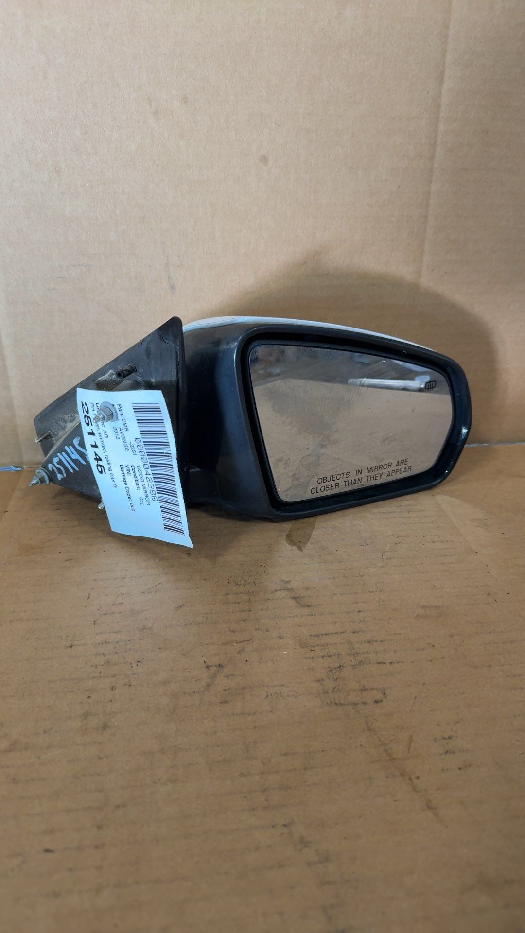 Side View Mirror from a 2013 Dodge Avenger, right side, photo 3