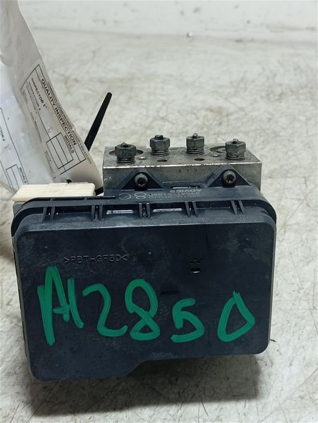2008 Toyota matrix ABS assembly OEM, (FWD), XR, vehicle stability control, Warrantied. - Used - Photo 3