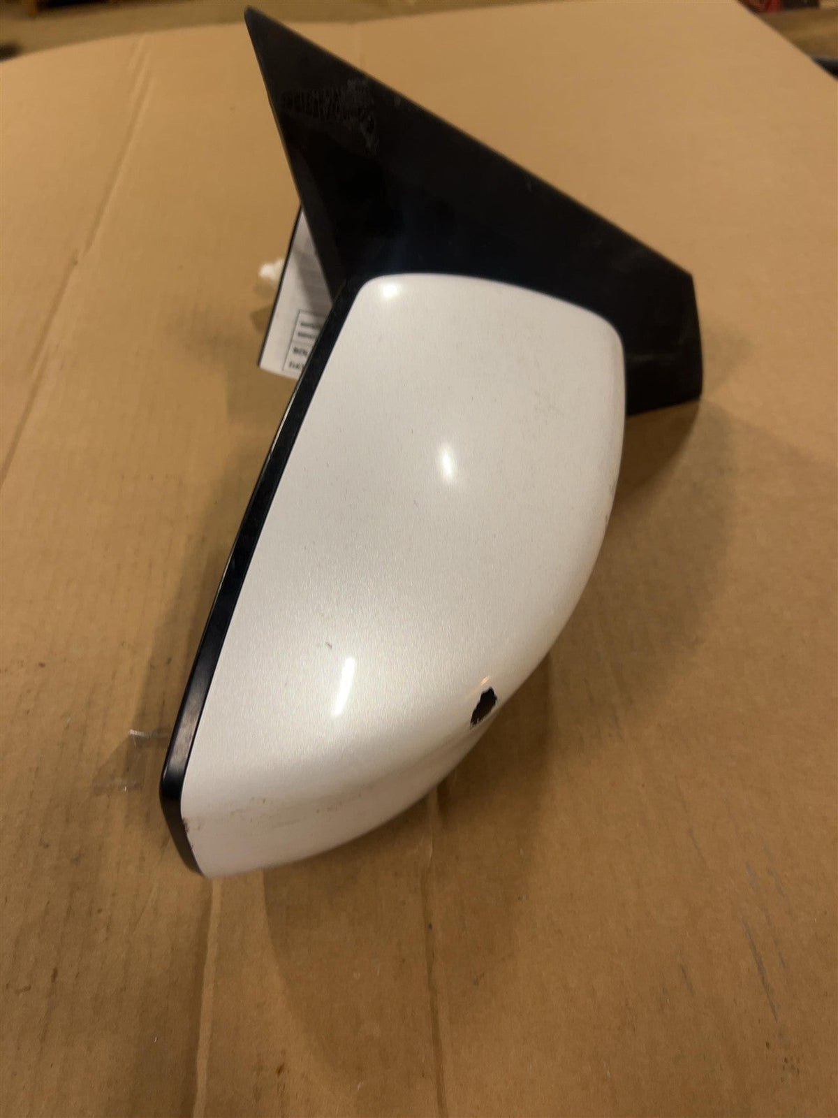 Side View Mirror from a 2017 Nissan Sentra, right side, photo 3