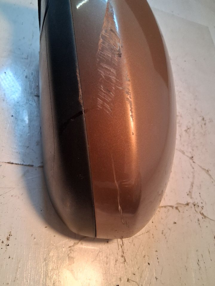 Side View Mirror from a 2016 Hyundai Tucson, right side, photo 4