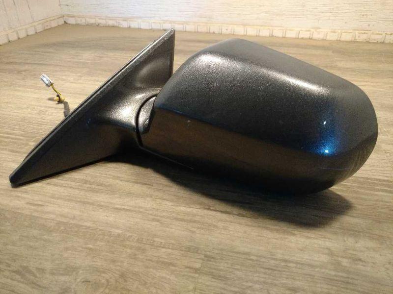 Side View Mirror from a 1999 Honda Accord, left side, photo 1