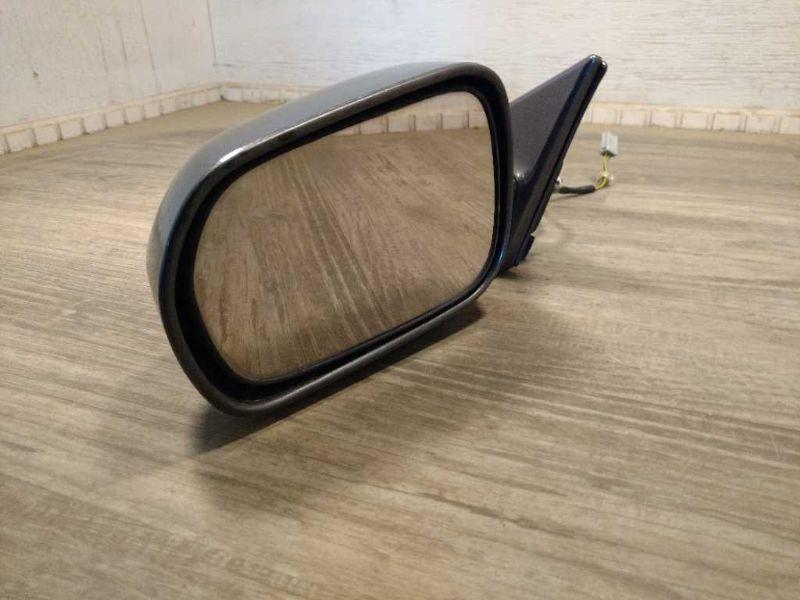Side View Mirror from a 1999 Honda Accord, left side, photo 2