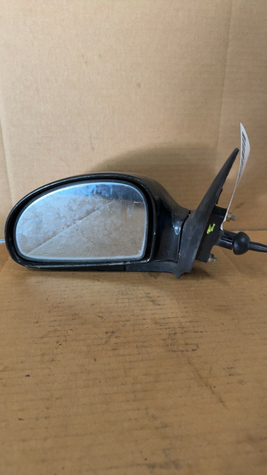 Side View Mirror from a 2005 Kia Spectra, left side, photo 3