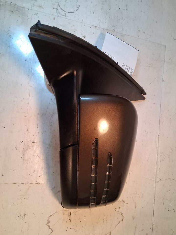 Side View Mirror from a 2013 Mercedes-Benz ML-Class, left side, photo 2