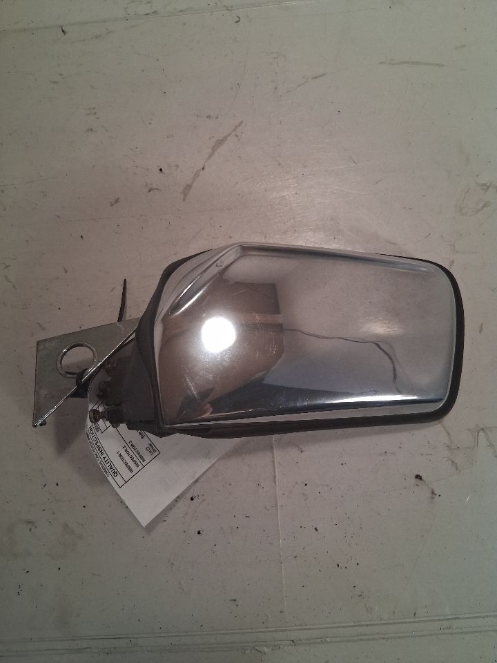 Side View Mirror from a 1980 Mercedes-Benz 450, left side, photo 2