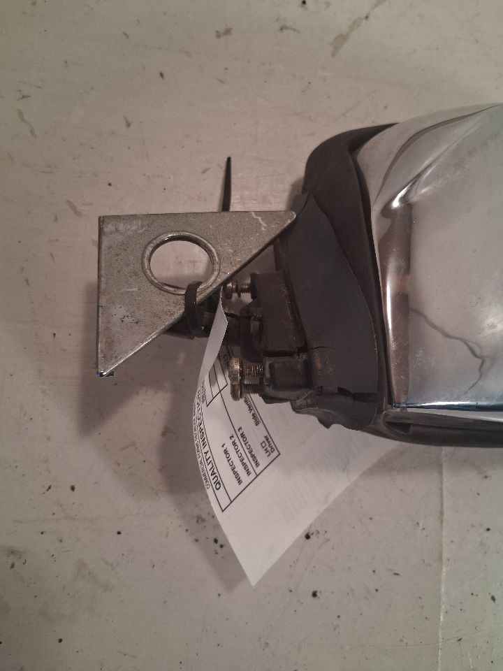 Side View Mirror from a 1980 Mercedes-Benz 450, left side, photo 3
