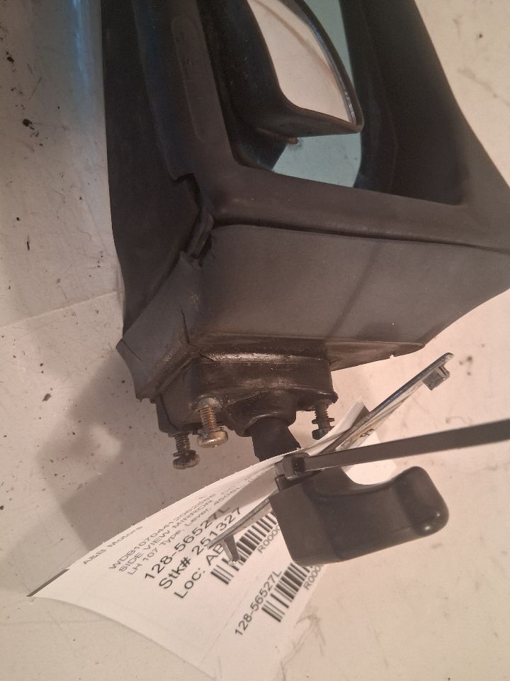 Side View Mirror from a 1980 Mercedes-Benz 450, left side, photo 5