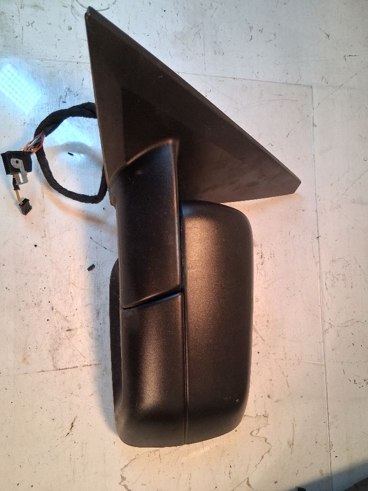 Side View Mirror from a 2008 Land Rover Range Rover, left side, photo 2