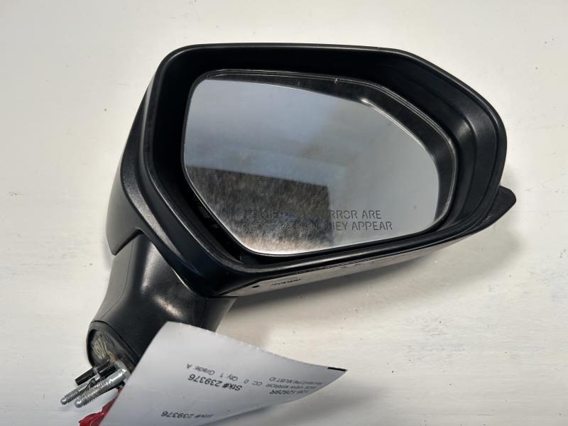 Side View Mirror from a 2019 Toyota Camry, right side, photo 2