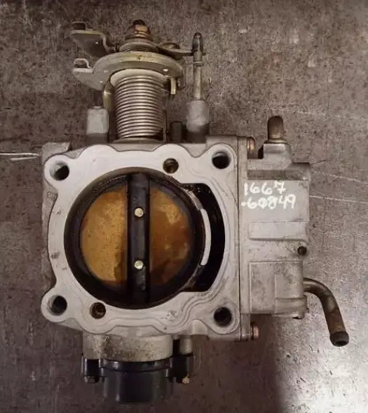 INFINITI QX4 2001 2002 2003 Throttle Body/Throttle Valve Housing OEM - Used - Photo 3