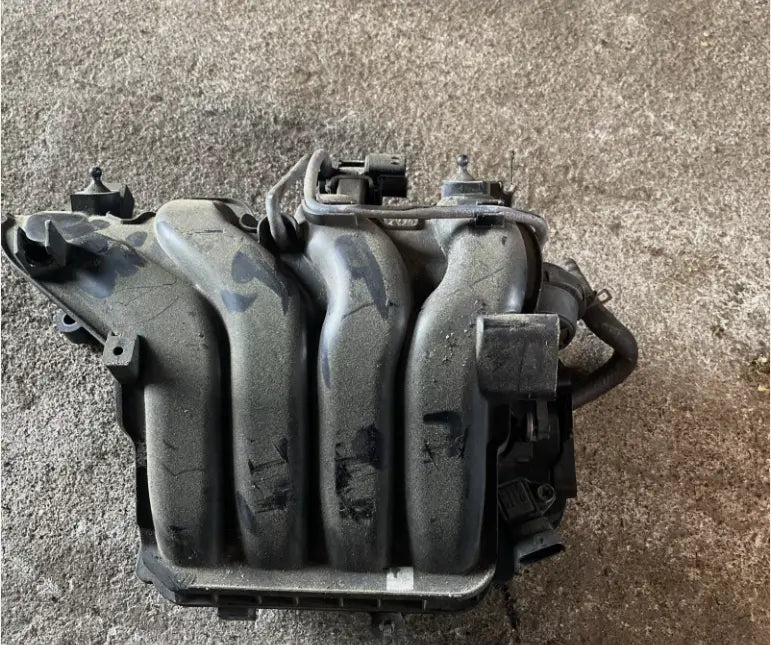 Hyundai Veloster Naturally Aspirated Intake Manifold 2013-2017 OEM WARRANTY - Used - Photo 3