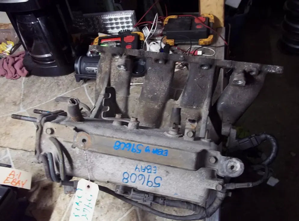 HYUNDAI SANTA FE 2001-2006 2.4L ENGINE INTAKE MANIFOLD ASSEMBLY OEM WARRANTY - Used - Photo 3