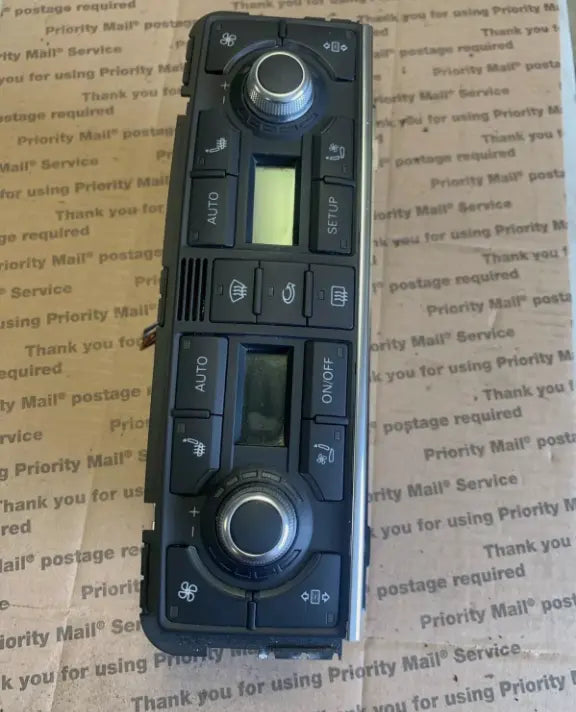 FRONT TEMPERATURE CONTROLS Audi A8 2003 2004 2005 05 4E0820043B WARRANTY - Used OEM Auto Part