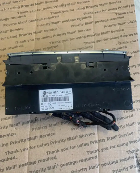 FRONT TEMPERATURE CONTROLS Audi A8 2003 2004 2005 05 4E0820043B WARRANTY - Used OEM Auto Part - Photo 2