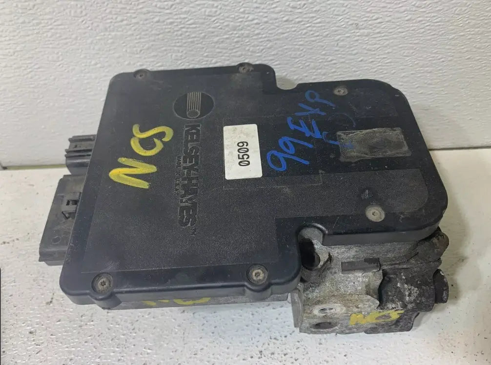2000 Ford Excursion F250 F350 ABS Anti-Lock Brake Pump Module Assembly OEM - Used - Photo 2