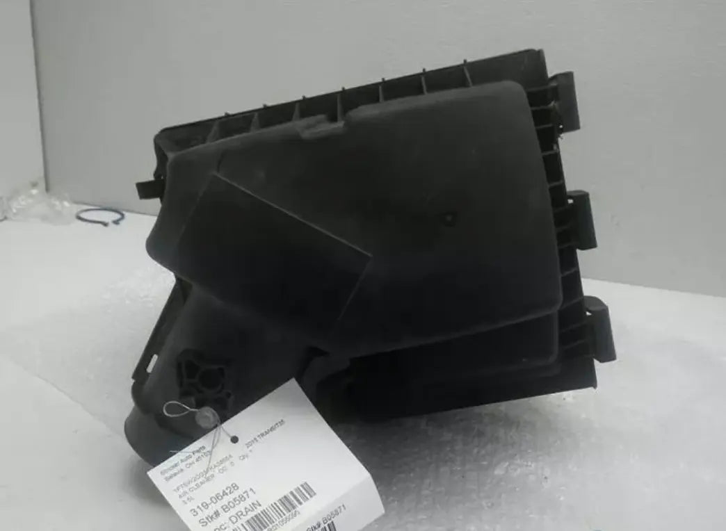 2015 Ford Transit 350 Air Cleaner Box Assembly 3.5L Turbo OEM WARRANTY - Used