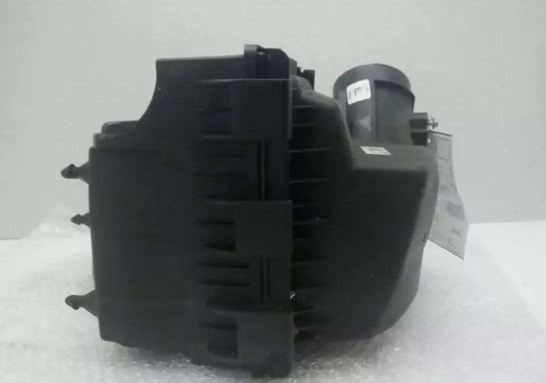 2015 Ford Transit 350 Air Cleaner Box Assembly 3.5L Turbo OEM WARRANTY - Used - Photo 3