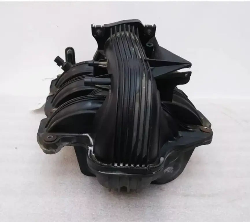 2002-2003 Jeep Liberty 3.7L Intake Manifold WARRANTY - Used OEM Auto Part - Photo 2