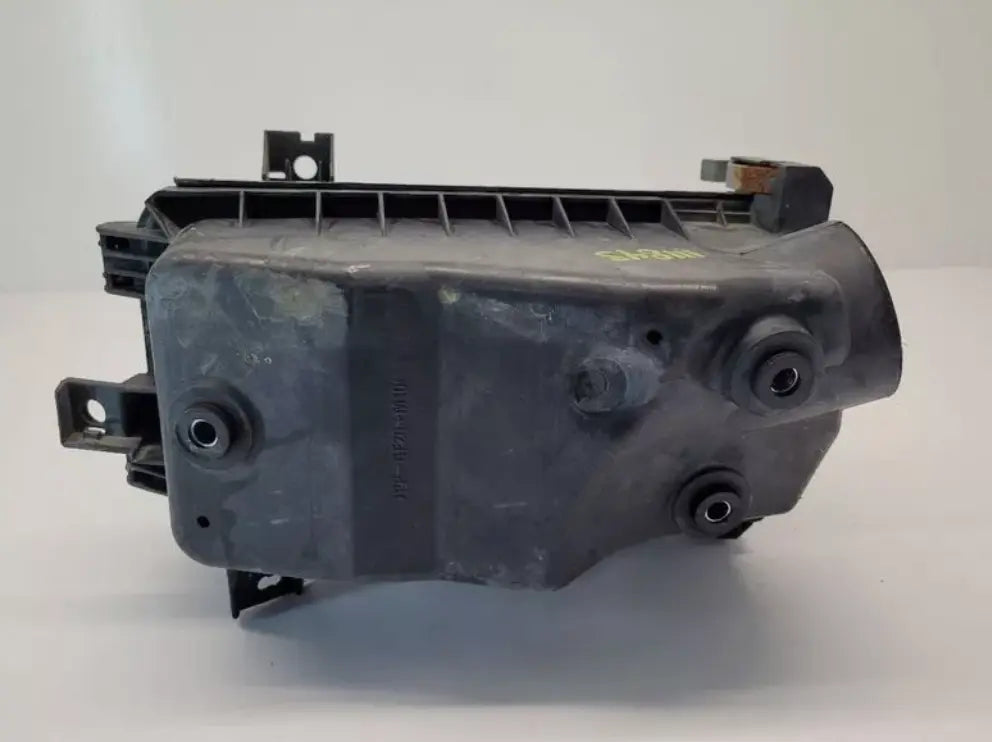 Air Intake Cleaner Filter Housing Toyota Corolla 2002-2008, 1.8L 1ZZFE WARRANTY - Used OEM Auto Part