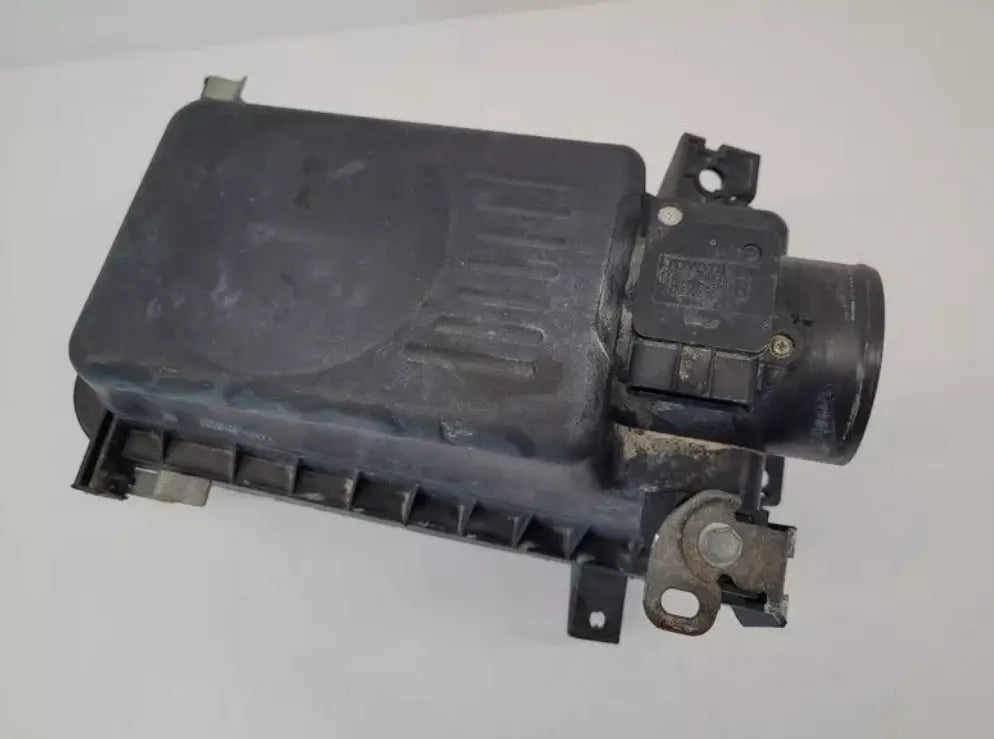 Air Intake Cleaner Filter Housing Toyota Corolla 2002-2008, 1.8L 1ZZFE WARRANTY - Used OEM Auto Part - Photo 2