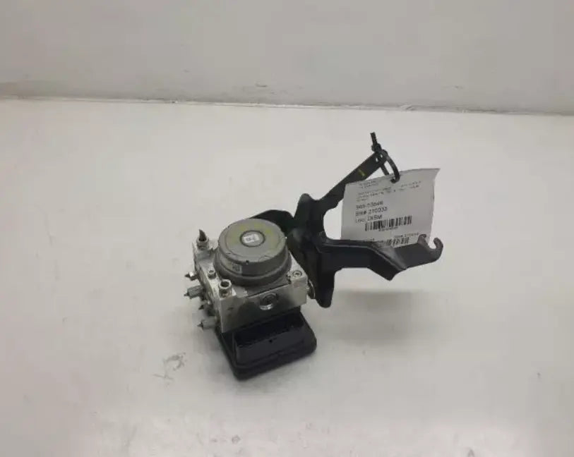 Scion IA anti lock brake system 2016 OEM assy us market DB1S437A0 44050WB003 - Used
