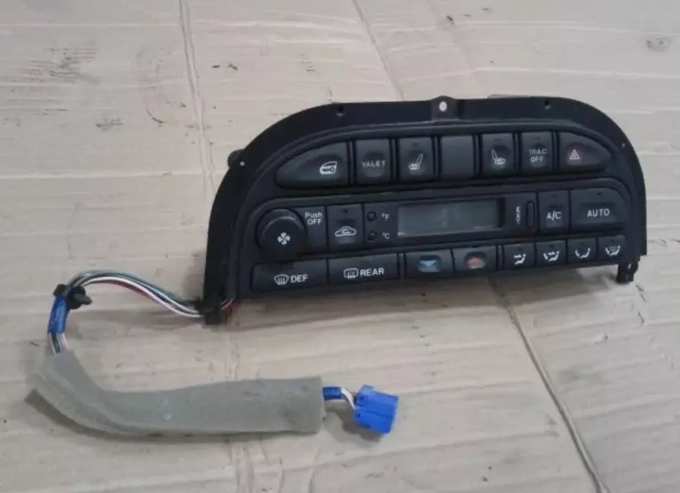 Temperature AC Control Heated Windshield OEM 1997-2006 Jaguar XK8 WARRANTY - Used - Photo 2