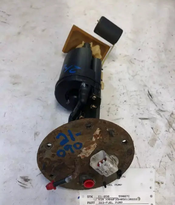 Fuel Pump Assembly 2.7L 6 Cylinder Fits 2003-2005 Hyundai Sonata WARRANTY - Used OEM Auto Part - Photo 3