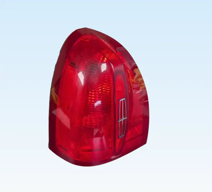 LINCOLN TOWN CAR 1998-2002 DRIVER LH LEFT TAIL LIGHT LAMP Taillight OEM - Used