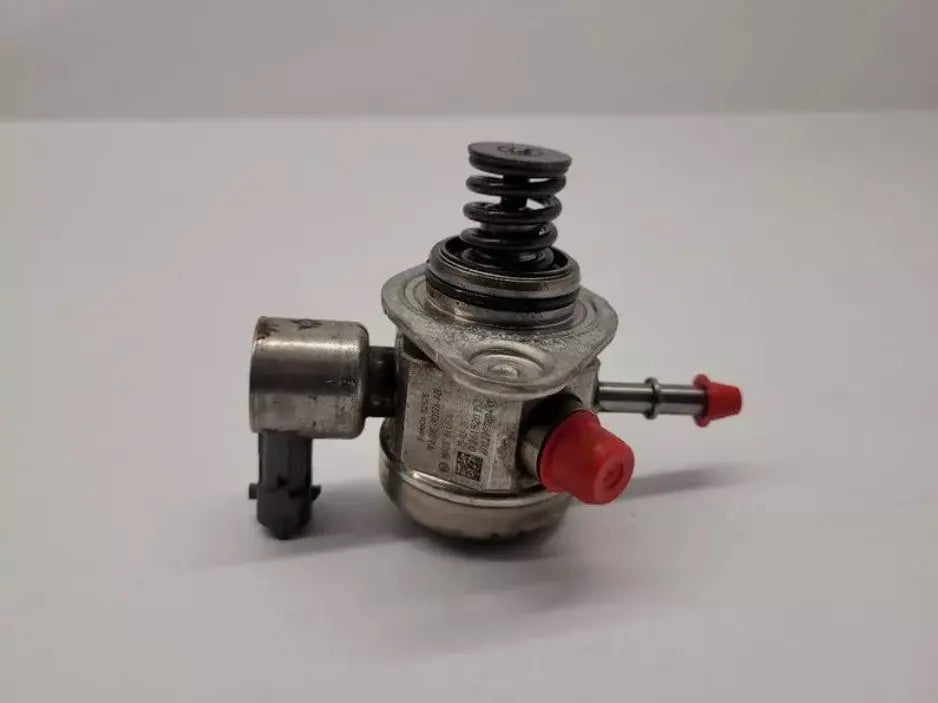 Ford Escape 2.0L Fuel Pump Engine Mounted OEM 2013-2016 WARRANTY - Used