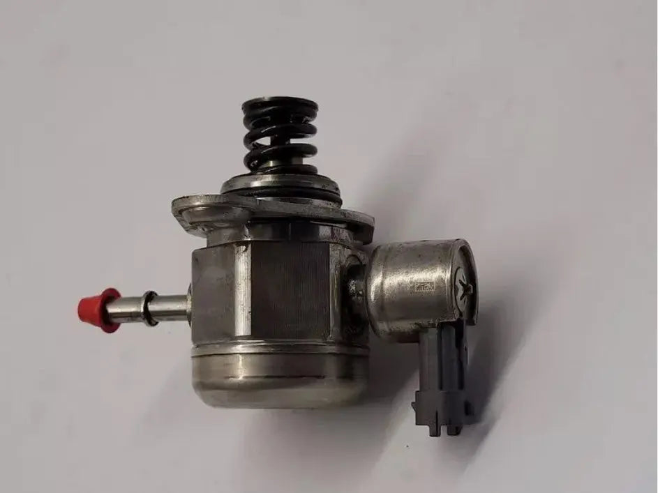 Ford Escape 2.0L Fuel Pump Engine Mounted OEM 2013-2016 WARRANTY - Used - Photo 2