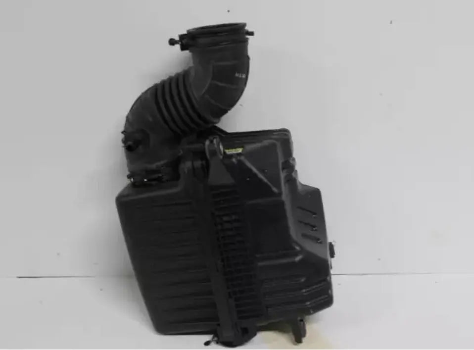 Hyundai Accent 2012-2017 1.6L Air Intake Box Cleaner WARRANTY - Used OEM Auto Part