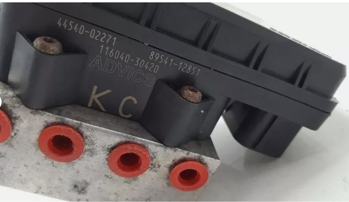 2011 Toyota Corolla 1.8L ABS Anti-Lock Brake Pump Assembly With Warranty OEM - Used - Photo 3