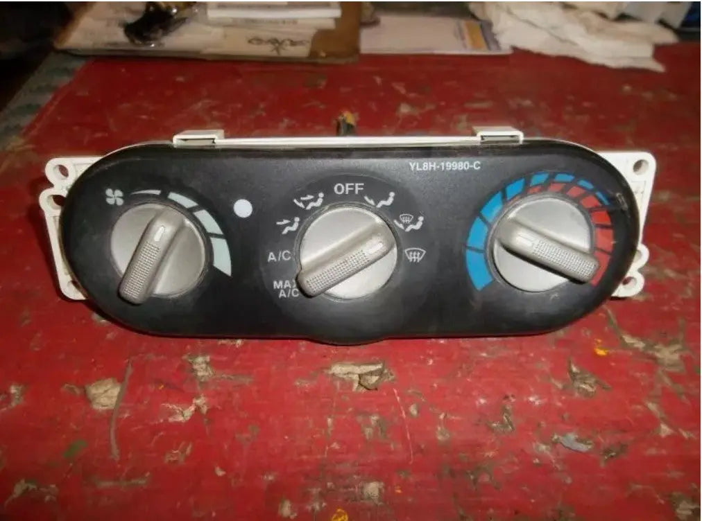 Temperature Heater Control AC Fits 2001-2004 MAZDA TRIBUTE WARRANTY - Used OEM Auto Part