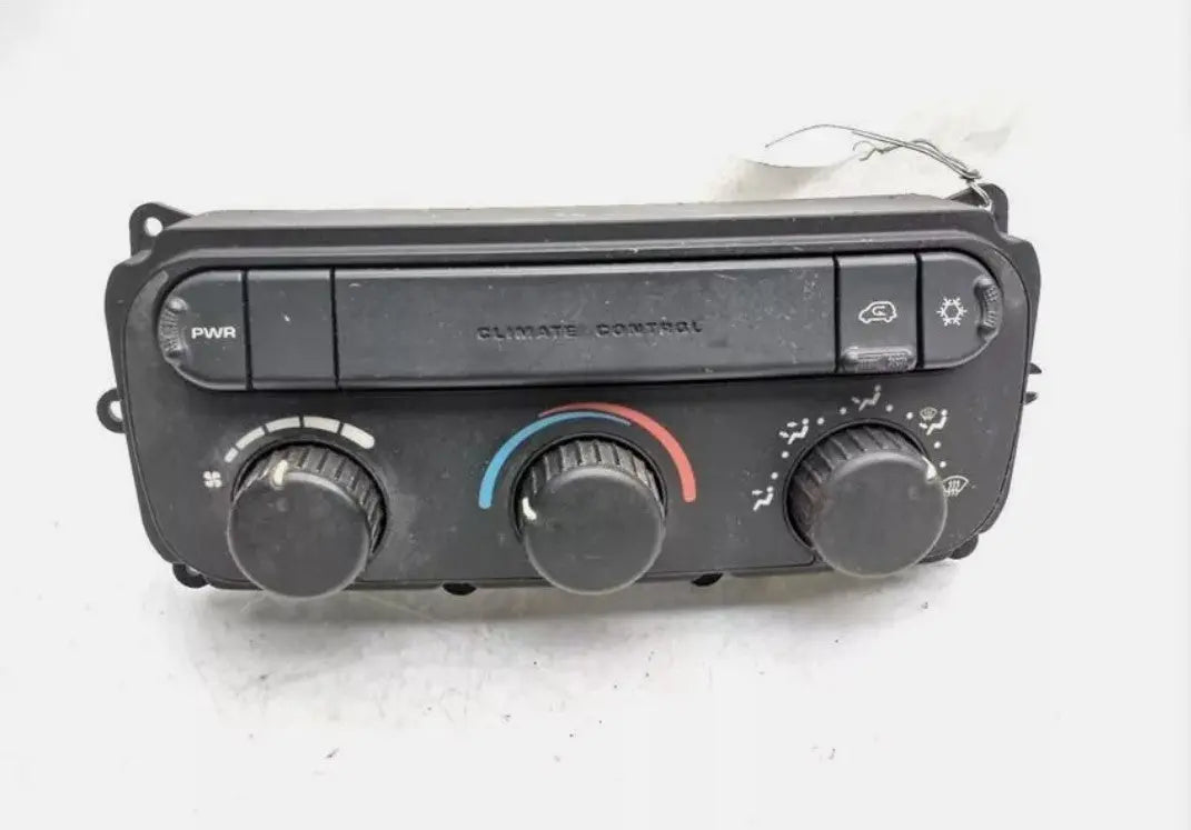 2001-2002 Dodge Caravan AC Heater Climate Control Manual w/out Heated Back Glass - Used OEM Auto Part
