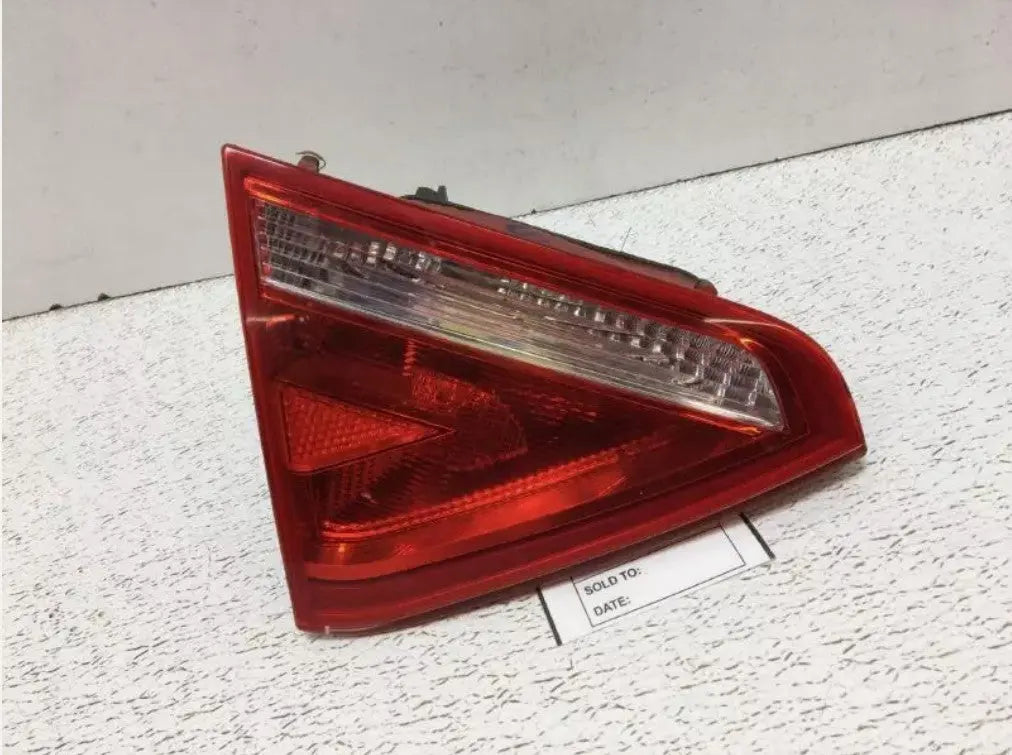 Incandescent left lh Tail Light Assembly OEM 2008-2016 Audi S5 - Used